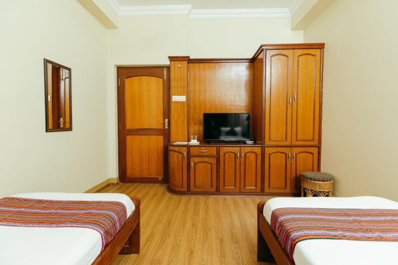 Tise Hotel Kathmandu Exterior photo